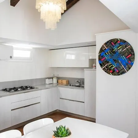 Comodo A San Marco Apartmán *